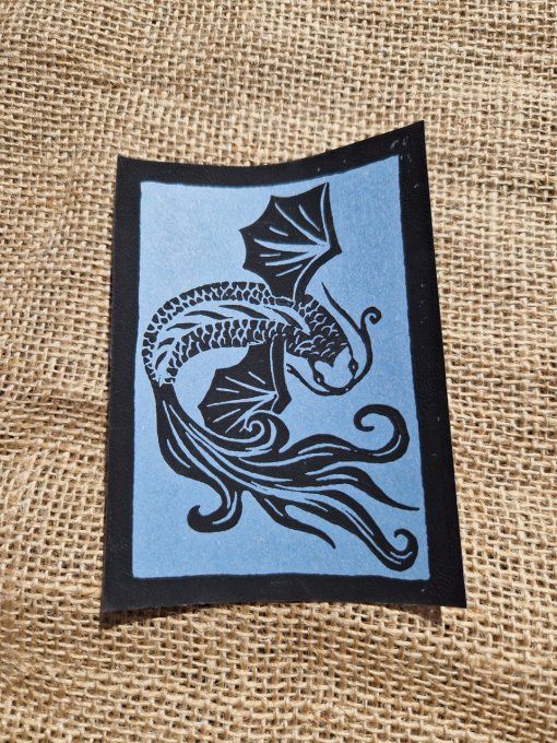 Dragon carpe