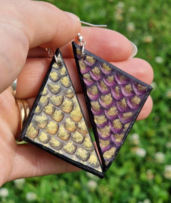 Boucles écailles de dragon Âmes soeurs