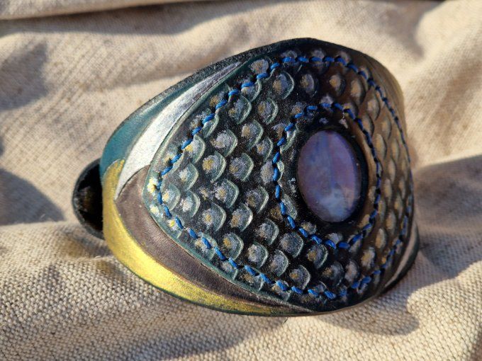 Bracelet écailles de dragon Lune