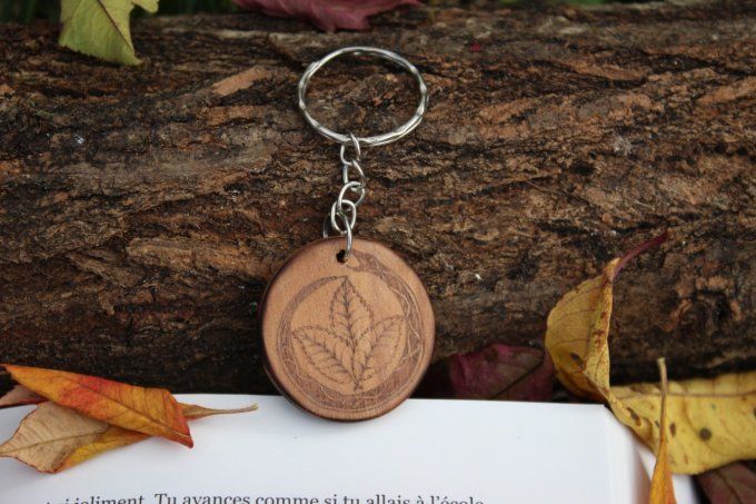Porte-clefs "Les Trois Feuilles du serpent"