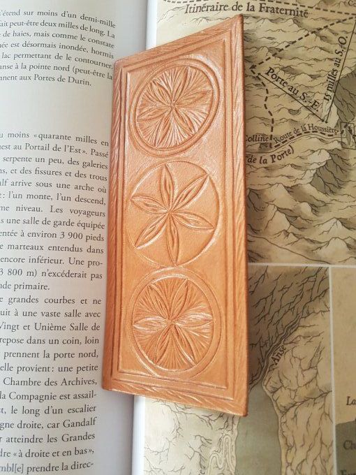 Marque-page rosace miroir